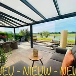 Luxchalet Ella Mit Aussicht Auf Ijssel Im Mit Pool Und Holland Niederlande Casa de Férias Lathum