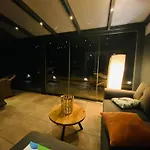 Luxchalet Ella Mit Aussicht Auf Ijssel Im Mit Pool Und Holland Niederlande Lathum