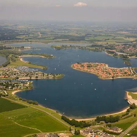 Luxchalet Ella Mit Aussicht Auf Ijssel Im Mit Pool Und Holland Niederlande 度假居