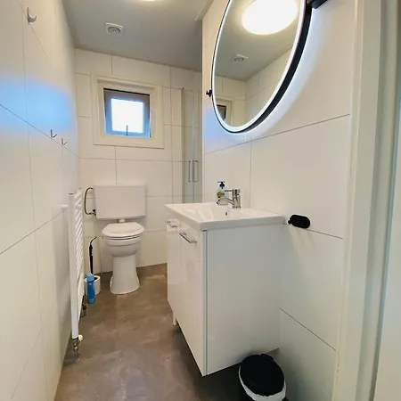 度假居 Luxchalet Ella Mit Aussicht Auf Ijssel Im Mit Pool Und Holland Niederlande *