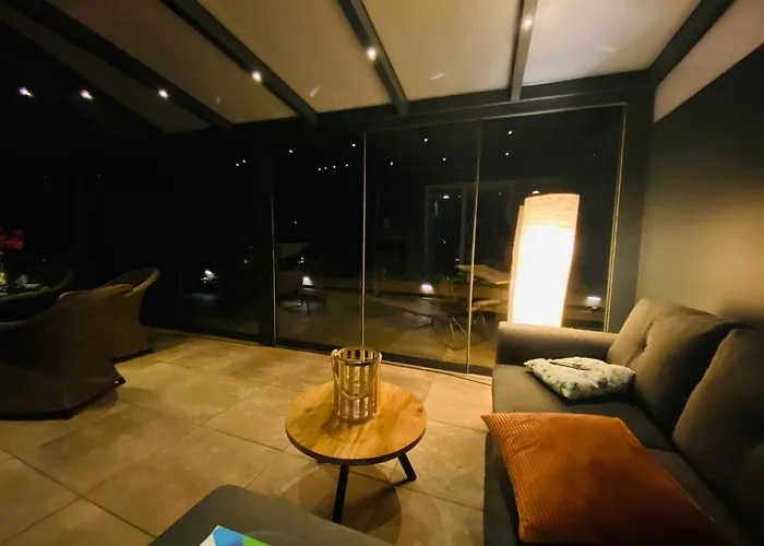 Luxchalet Ella Mit Aussicht Auf Ijssel Im Mit Pool Und Holland Niederlande Lathum