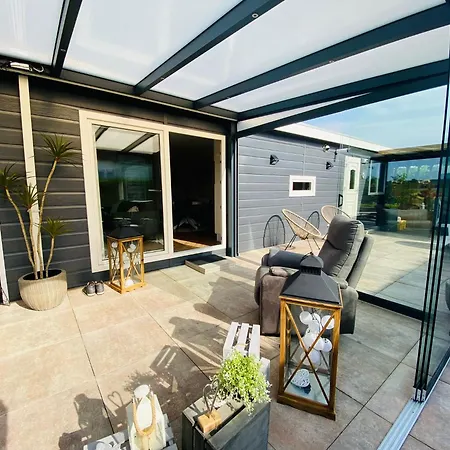 Luxchalet Ella Mit Aussicht Auf Ijssel Im Mit Pool Und Holland Niederlande Vakantiehuis Lathum