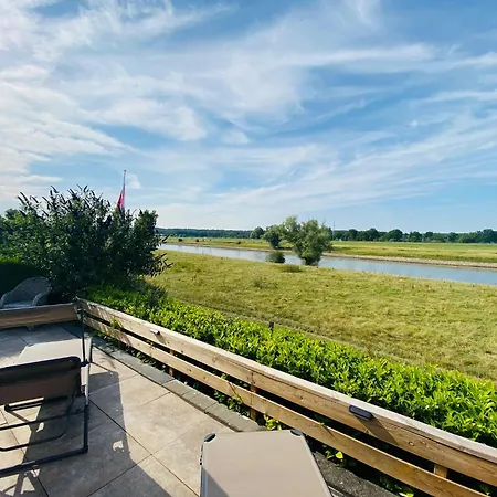 Luxchalet Ella Mit Aussicht Auf Ijssel Im Mit Pool Und Holland Niederlande