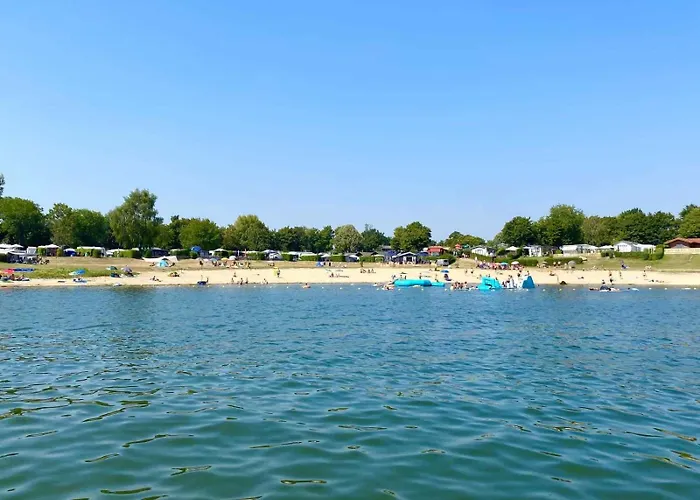 Luxchalet Ella Mit Aussicht Auf Ijssel Im Mit Pool Und Holland Niederlande Lathum